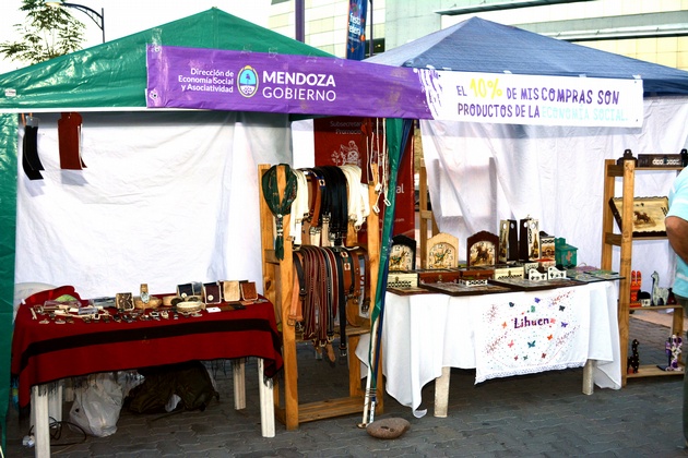 El gobierno provincial también mostró su puesto ante los visitantes.