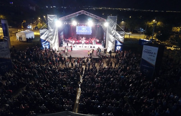 12 mil personas colmaron el espacio Julio Le Parc.