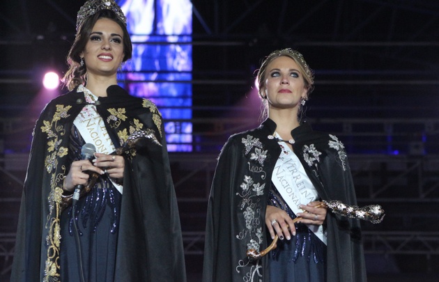 Julieta Lagos y María José Di Marco las nuevas representantes de la Vendimia.