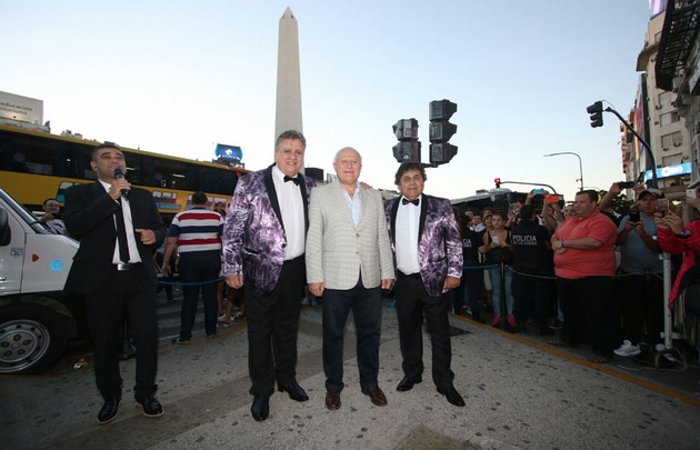 Los Palmeras en el Obelisco