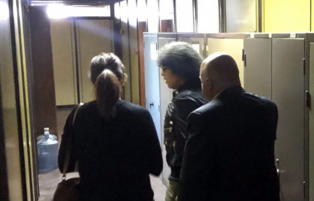 La Mona Jiménez declaró en Tribunales Federales