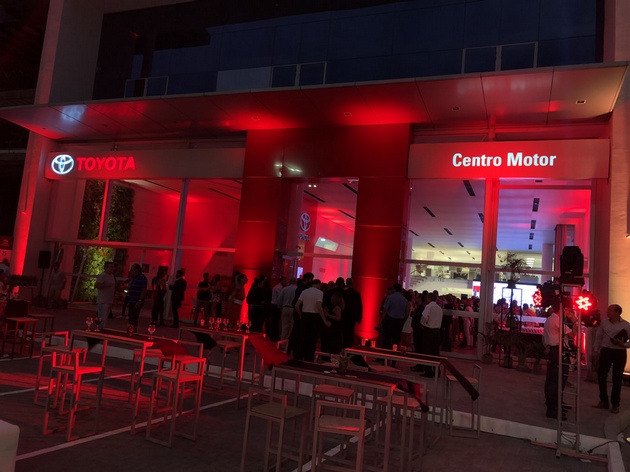 Frente de la nueva sede de Toyota. Gentileza Cadena3 Motor.
