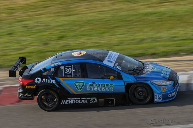 Lucas Vicino con el Focus del Ram Racing