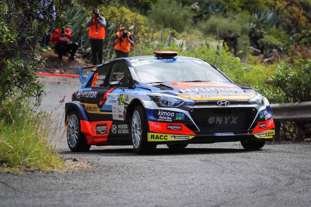José Suárez con un Hyundai es el líder de la general en Canarias -fiaerc.com-