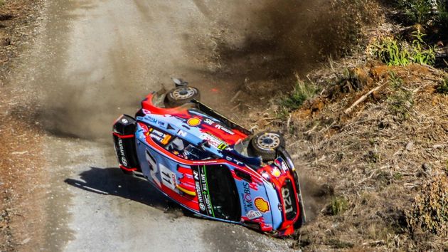 Secuencia de fotos del impresionante accidente de Thierry Neuville en Chile -wrc.com-