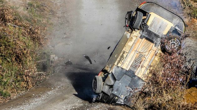 Secuencia de fotos del impresionante accidente de Thierry Neuville en Chile -wrc.com-