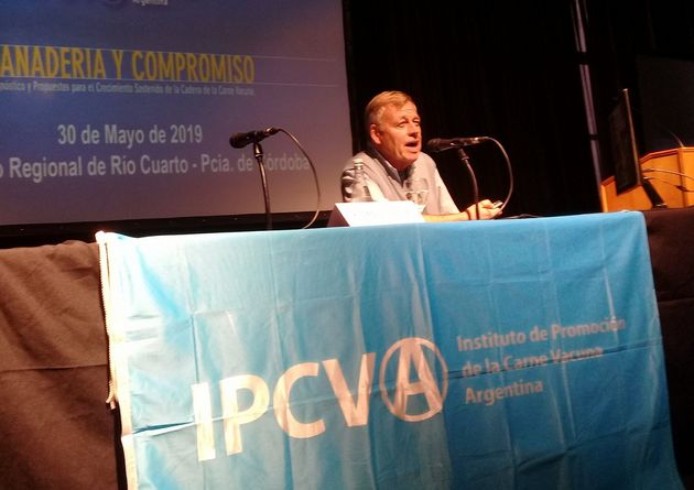 FOTO: Seminario ganadero IPCVA