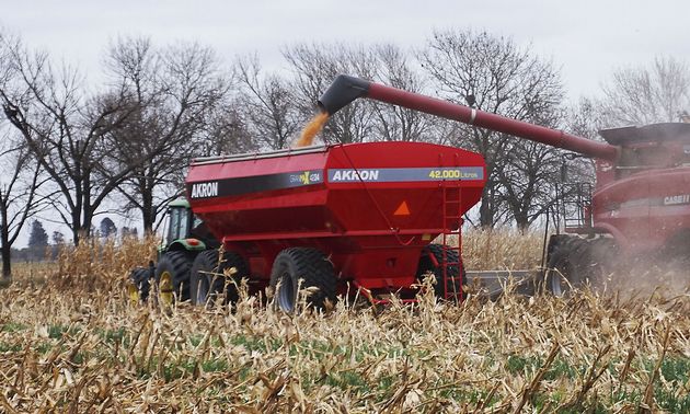 Akron en Agroactiva estará presente con su línea completa de Tolvas GranMax.