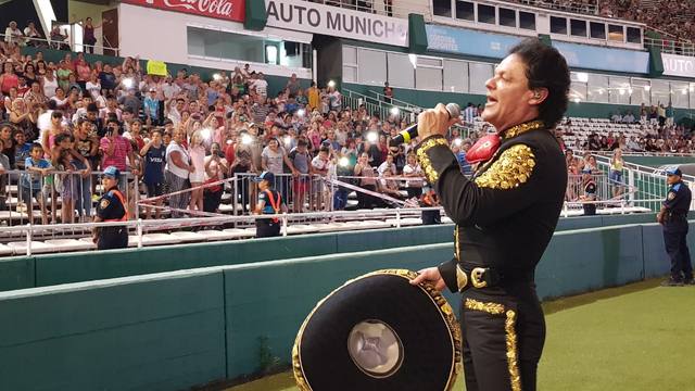Todas las postales de la fiesta en el coliseo cordobés