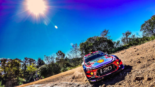 Neuville fue imparable y ganó el Rally Argentina 2019
