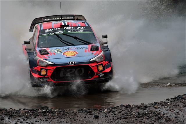 Mikkelsen repitió el triunfo en el Súper Especial Branca