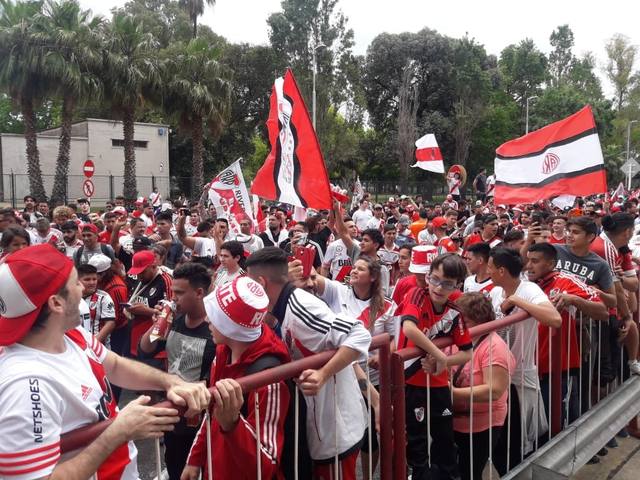 Los hinchas de River palpitaron con expectativa la previa