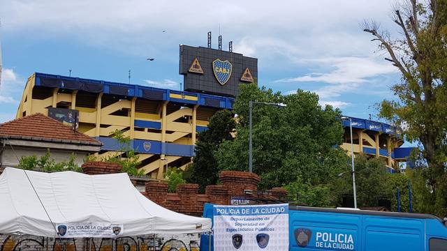 Así vivieron los hinchas de Boca el primer superclásico