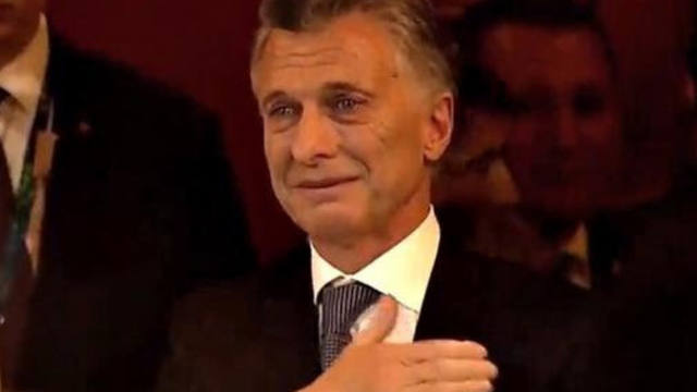 Macri, emocionado hasta las lágrimas en el Teatro Colón