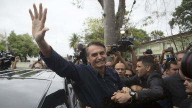 AUDIO: El diplomático Petrella explica la popularidad de Bolsonaro
