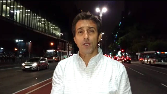 Luis Fernández Echegaray, en la Avenida Paulista.