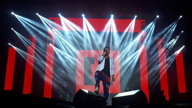 Alucinantes shows a puros hits de Los Decadentes y Chano