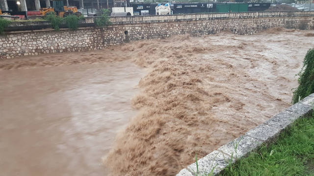 Zonas anegadas y cortes de luz en Córdoba tras la lluvia