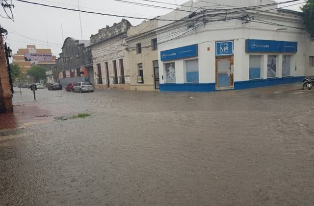 FOTO: Centro de Corrientes Inundado