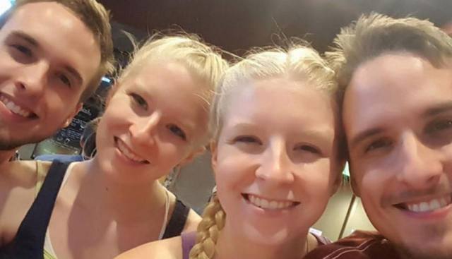 Dos parejas de gemelos se casarán y se mudarán juntos