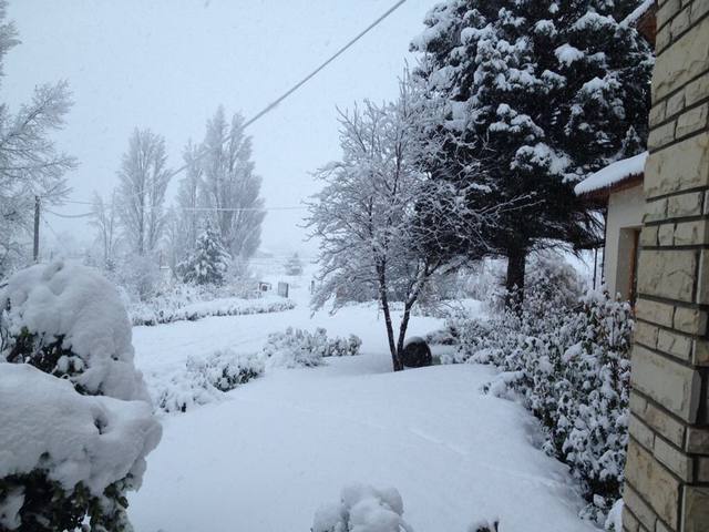 FOTO: Temporal de nieve en Neuquén (Foto: @HotelSanJorgeOK)
