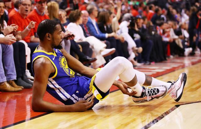 Durant se lesionó el tendón de Aquiles y sería baja un año