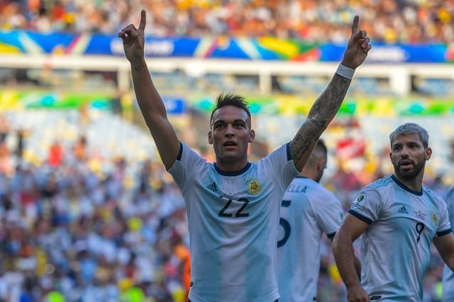 FOTO: Argentina venció a Venezuela y enfrentará a Brasil en semis