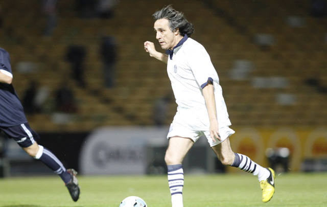 Valencia fue ovacionado por los 60 mil hinchas en el Kempes.