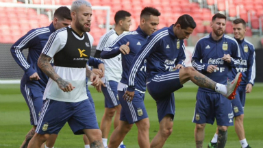 Los cambios que prepara Scaloni para enfrentar a Qatar