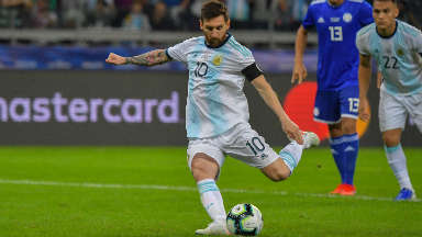 AUDIO: 1º Gol de Argentina (Lionel Messi)