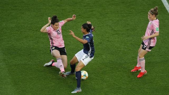 FOTO: Épico empate de Argentina: perdía 3-0, lo igualó y sueña