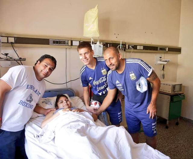 FOTO: La Selección visitó el Hospital de Niños de Córdoba