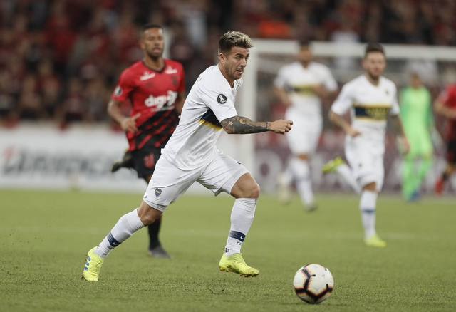 Con tres de Marco Ruben, Paranaense goleó a Boca