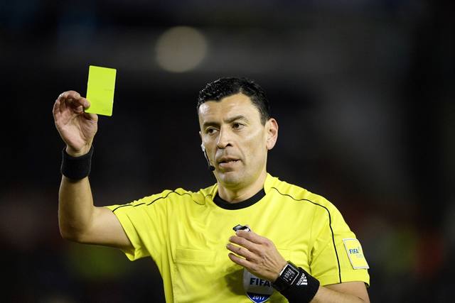 El chileno Roberto Tobar será el árbitro de la primera final