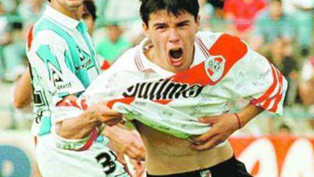 Javier Saviola, a 20 años de su debut en River