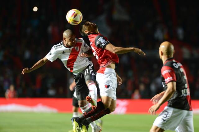 Colón venció a River y le cortó un invicto histórico