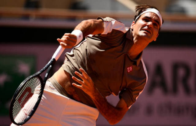 FOTO: Un encendido Federer despachó a Leonardo Mayer en tres sets