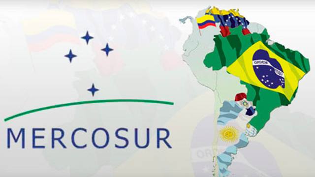 FOTO: Chau Mercosur: Argentina, sola con su horror al mundo