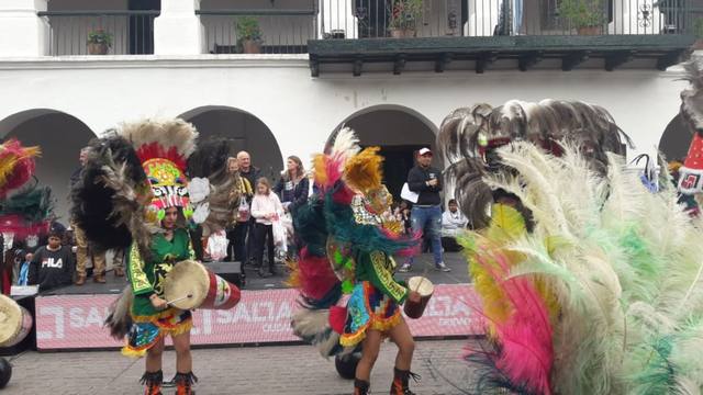 Salta agasajó a los primeros turistas en su provincia