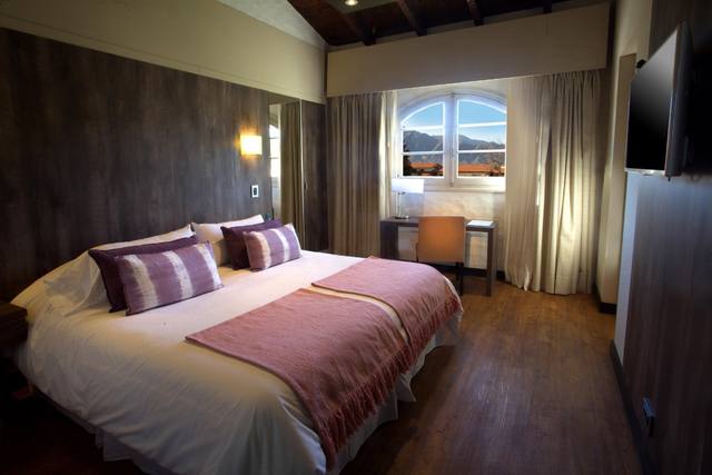 FOTO: Conocé el Gran Hotel Potrerillos, emblema del paisaje andino