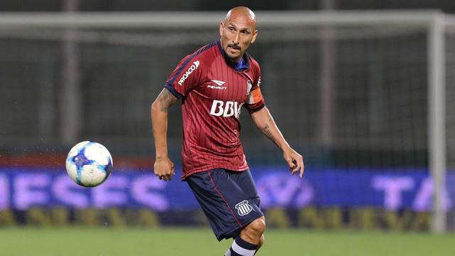 Guiñazú, el jugador de campo más “viejo”