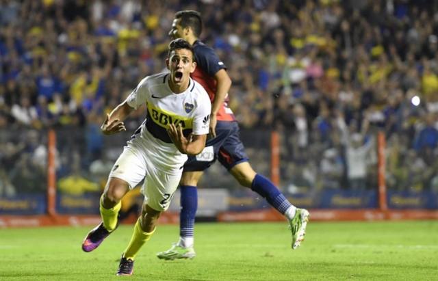 FOTO: Gonzalo Maroni se llena la boca de gol tras marcar el tercero de Boca.