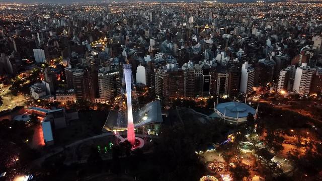 La mejor vista del Árbol Navideño de Córdoba