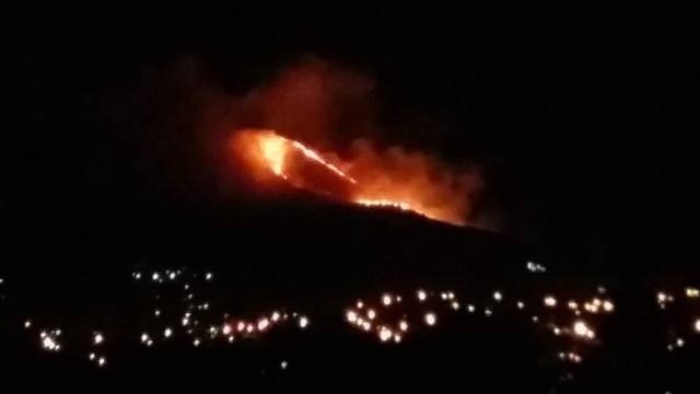 FOTO: Bomberos sofocaron todos los incendios forestales en Córdoba