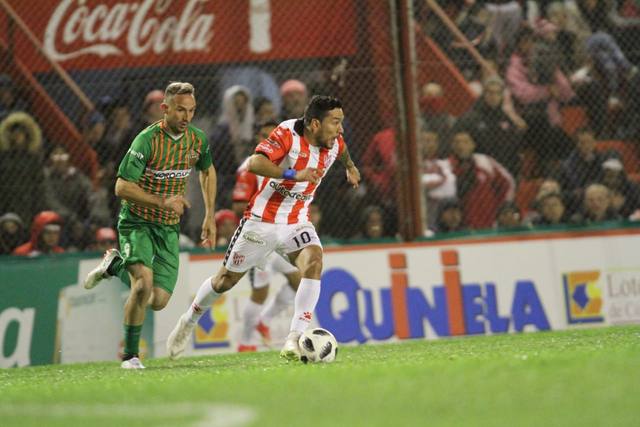 Instituto no hizo pie en su cancha y perdió con Agropecuario