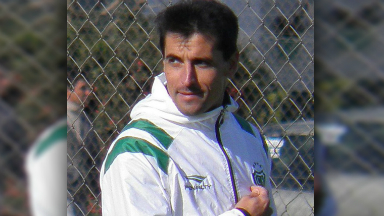 Guillermo Farré aún no piensa en colgar los botines