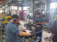 Cómo es por dentro Newsan, la gran fábrica del sur