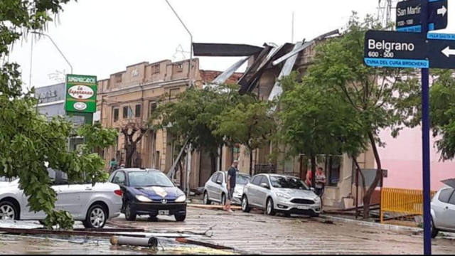 FOTO: Una fuerte tormenta azotó a Santa Rosa de Río Primero