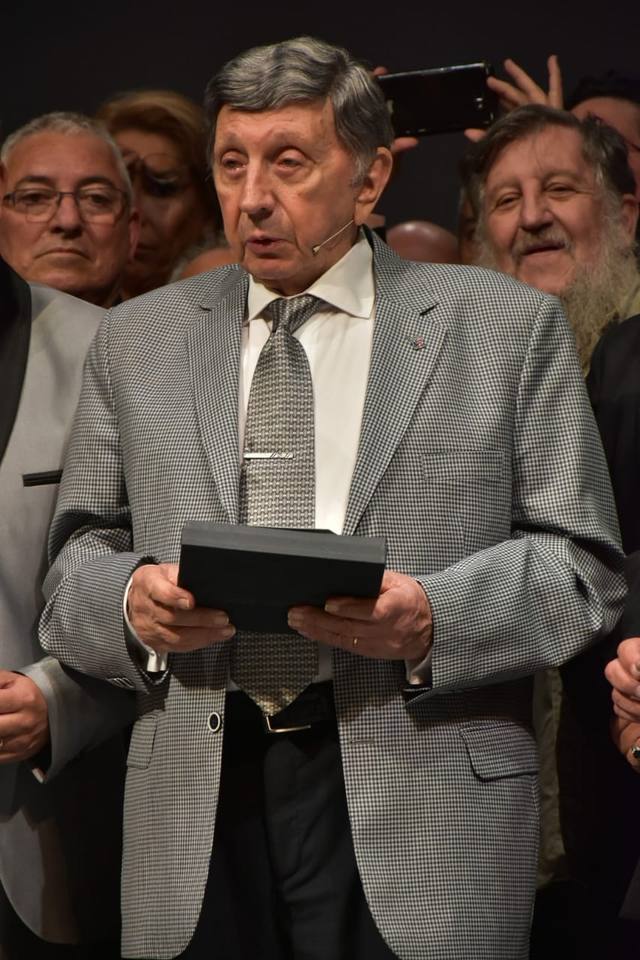 Córdoba distinguió al gran humorista Luis Landriscina