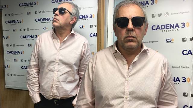 La particular camisa del